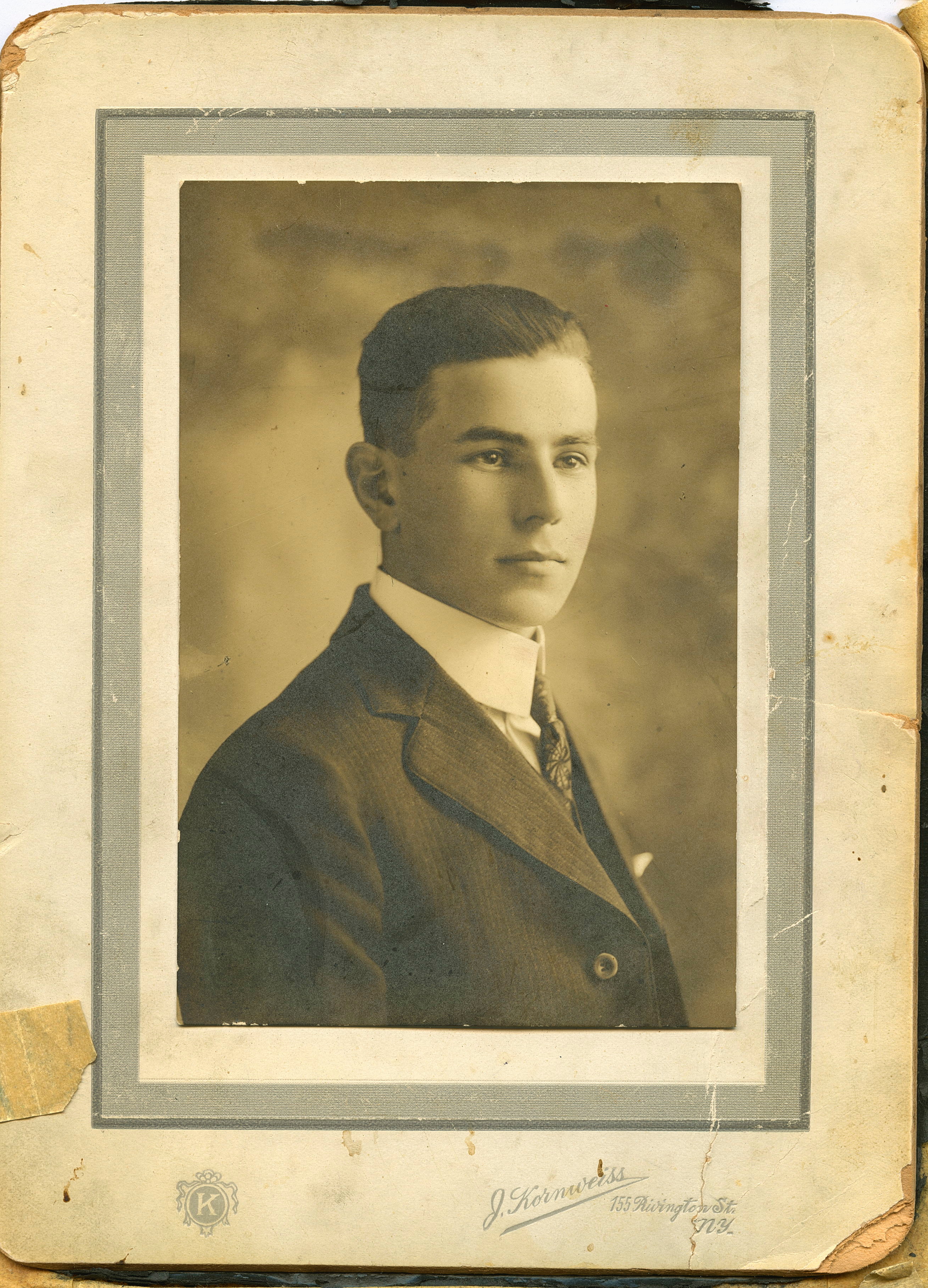 Steinberg portrait — a silver gelatin print from the Kornweiss studio