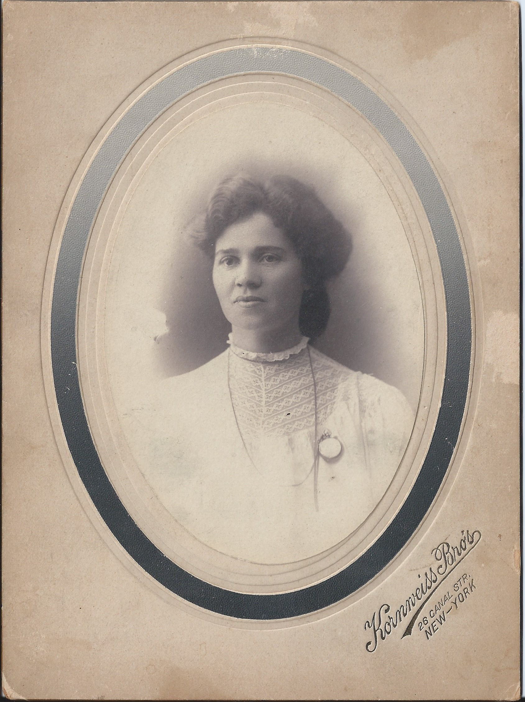 Kornweiss Brothers Photography, 26 Canal Street